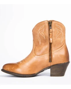 Ariat Women's Darlin Booties - Medium Toe  -Corral Sales 2025 031928 41 P3